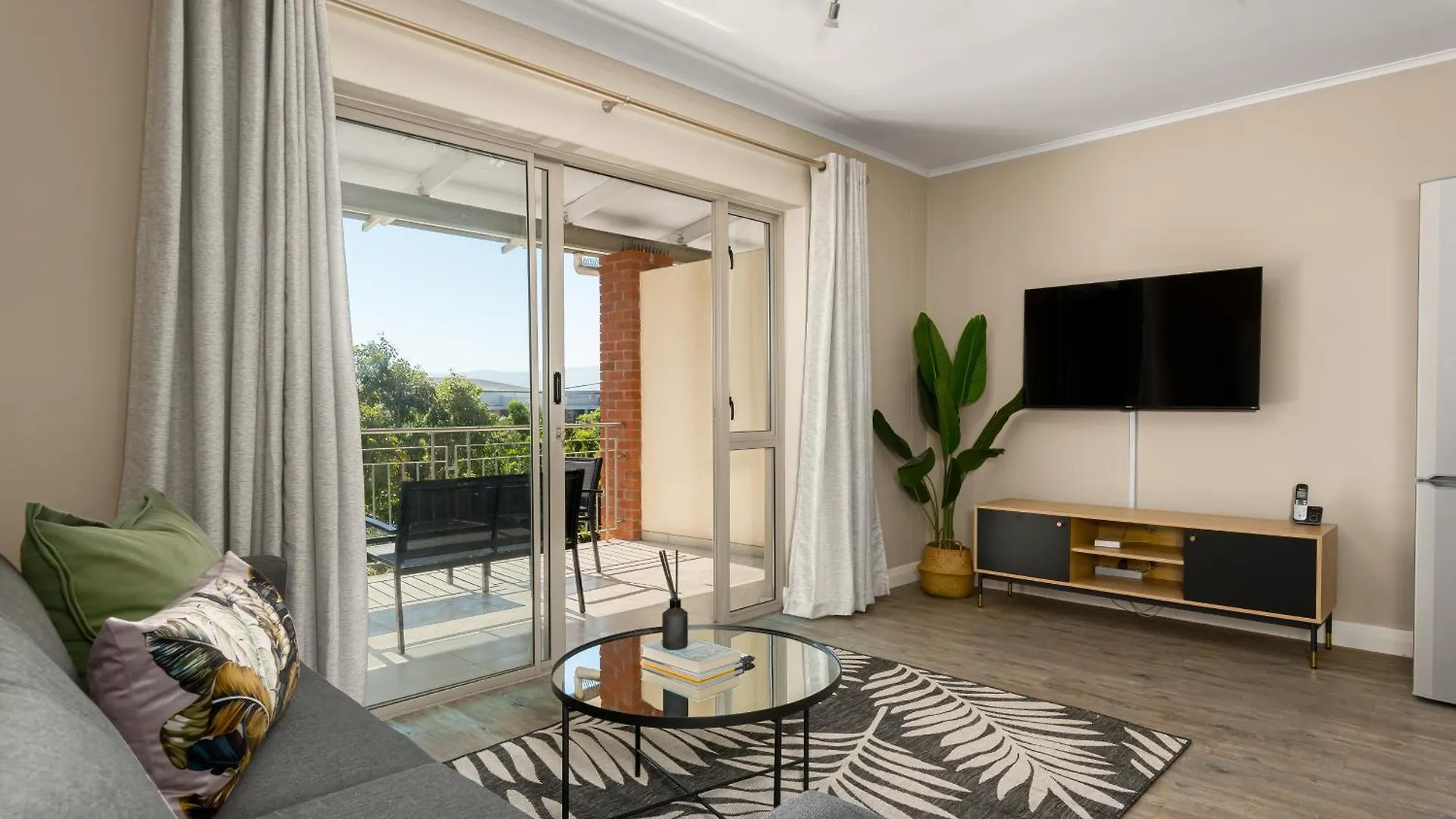 Mayfair Apartments Cape Town 0*,  South Africa
